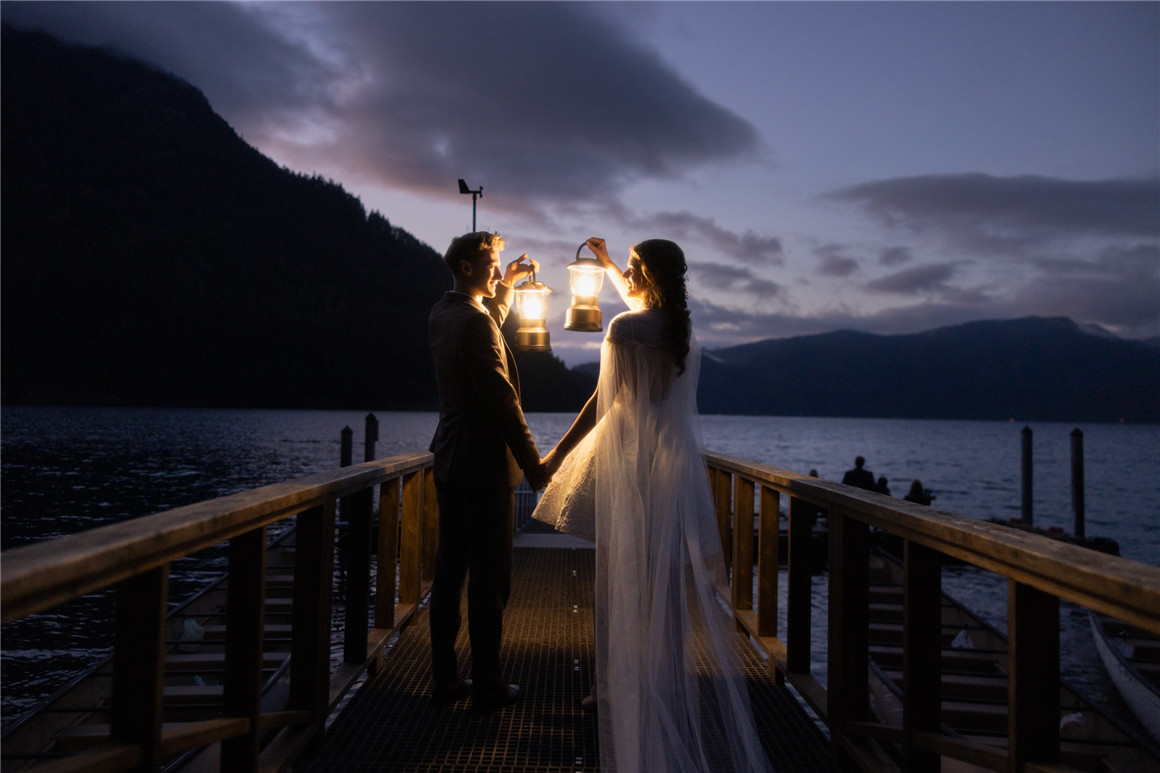 复古情绪氛围感人物永恒婚纱旅拍写真摄影LR调色预设 G-Presets - Summer Grace Presets . 第9张-素材湾丨精选海外优质设计素材资源 复古情绪氛围感人物永恒婚纱旅拍写真摄影LR调色预设 G-Presets - Summer Grace Presets . sucaiwan.com