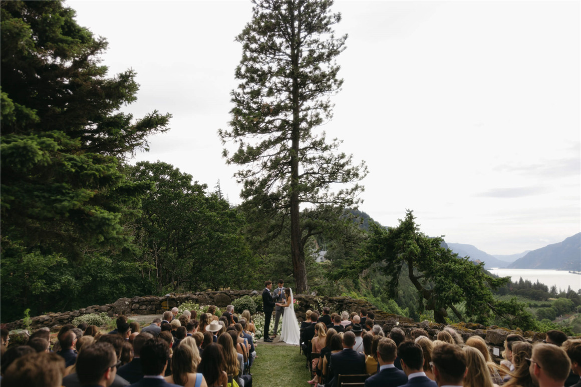 复古情绪氛围感人物永恒婚纱旅拍写真摄影LR调色预设 G-Presets - Summer Grace Presets . 第25张-素材湾丨精选海外优质设计素材资源 复古情绪氛围感人物永恒婚纱旅拍写真摄影LR调色预设 G-Presets - Summer Grace Presets . sucaiwan.com