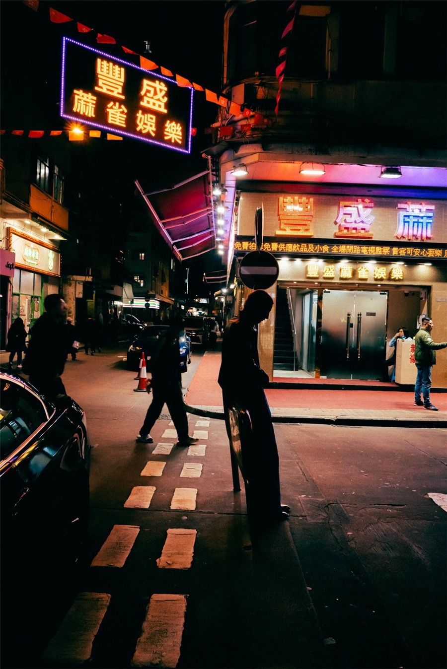 LR预设：复古怀旧风格情绪胶片电影人像摄影LR预设 Alex Korzov - PRESETS #1 . sucaiwan.com