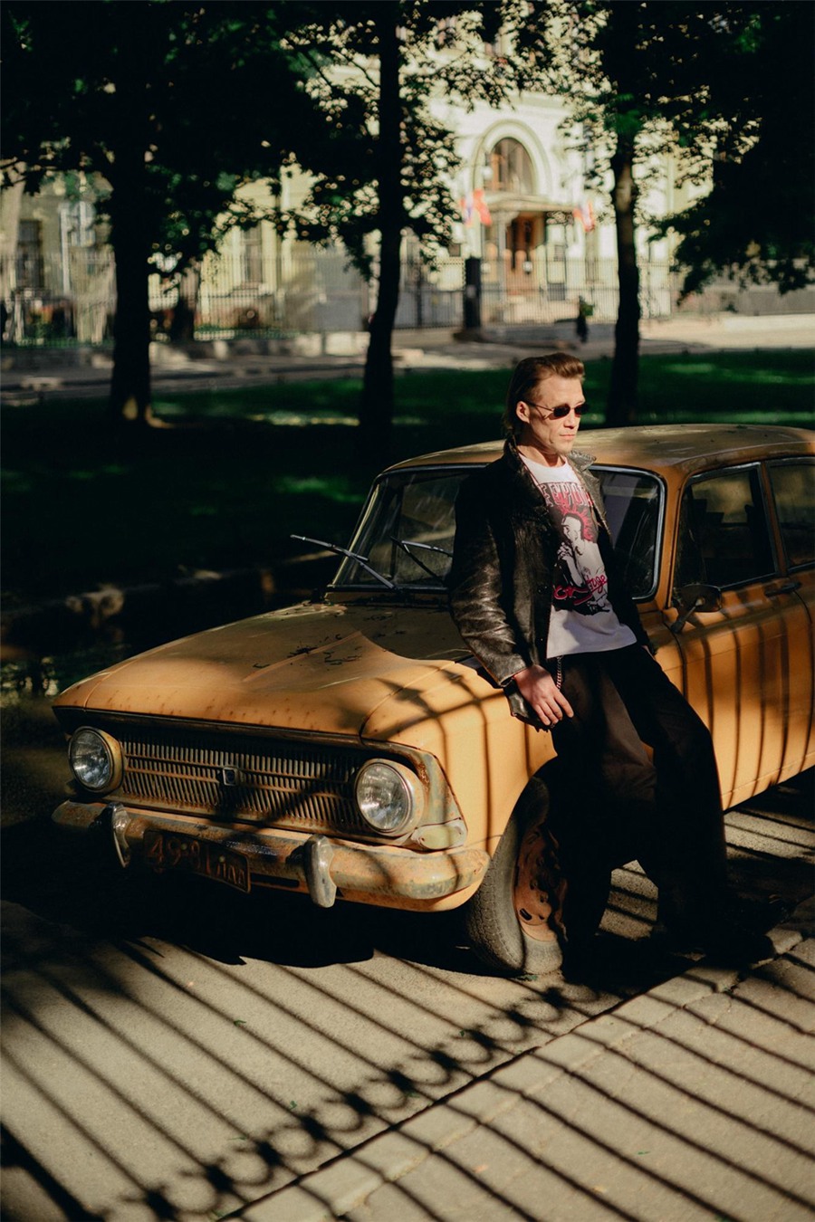 LR预设：复古怀旧风格情绪胶片电影人像摄影LR预设 Alex Korzov - PRESETS #1 . sucaiwan.com