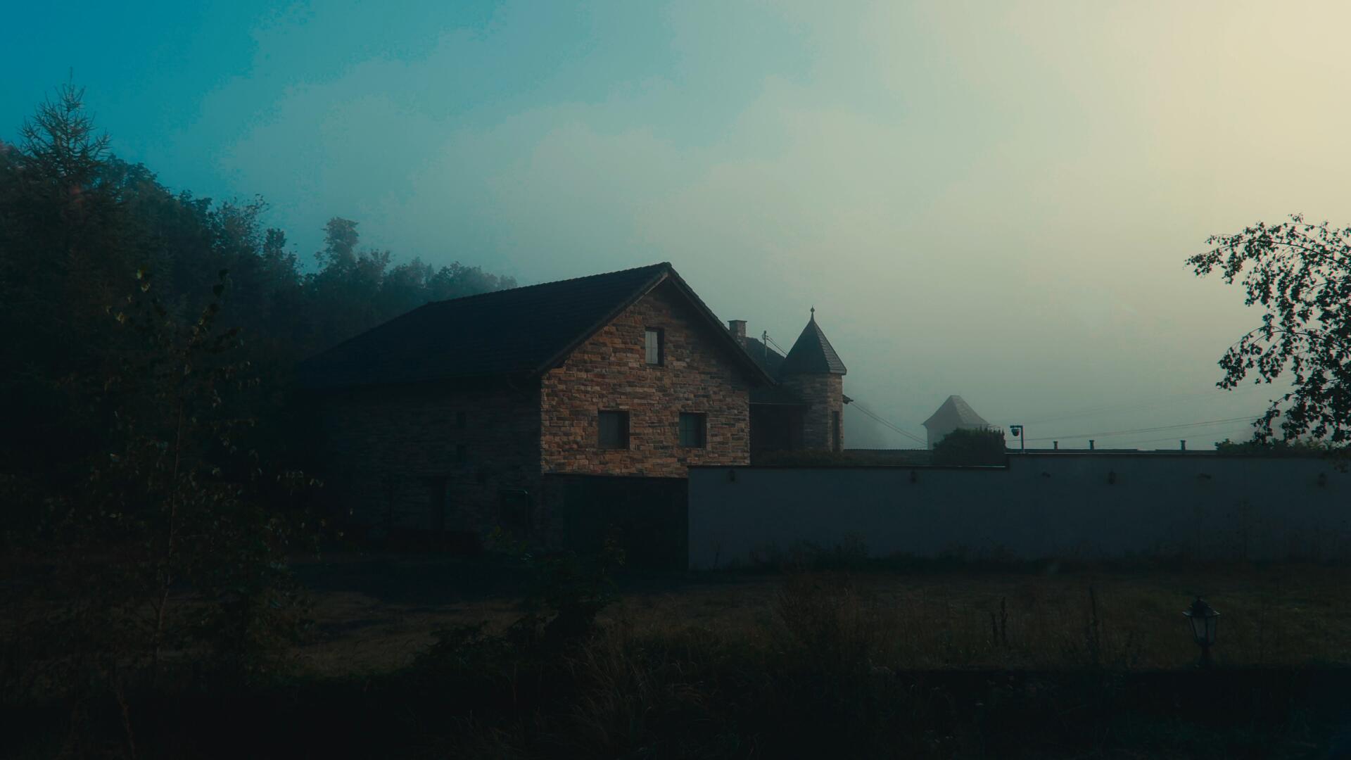 达芬奇深邃旅拍风景摄影电影感风格化调色节点 CINEMATIC POWER GRADE IN DAVINCI RESOLVE . sucaiwan.com