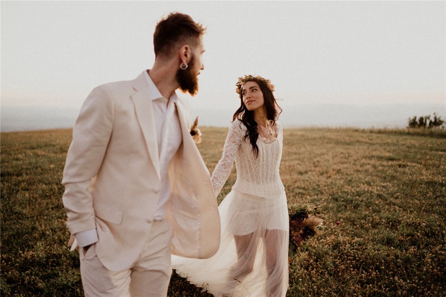 20款深秋色彩风光摄影秋天暖色调Lightroom预设 Archipelago Quest - Quest 30 Autumnal Presets . 第10张-素材湾丨精选海外优质设计素材资源 20款深秋色彩风光摄影秋天暖色调Lightroom预设 Archipelago Quest - Quest 30 Autumnal Presets . sucaiwan.com