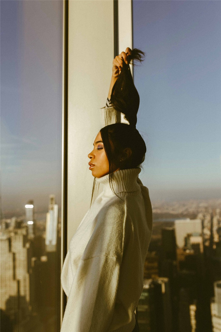 MoonBear 复古电影胶片效果摄影照片视频调色LUT+LR预设 On Film Color Presets 插件预设 sucaiwan.com