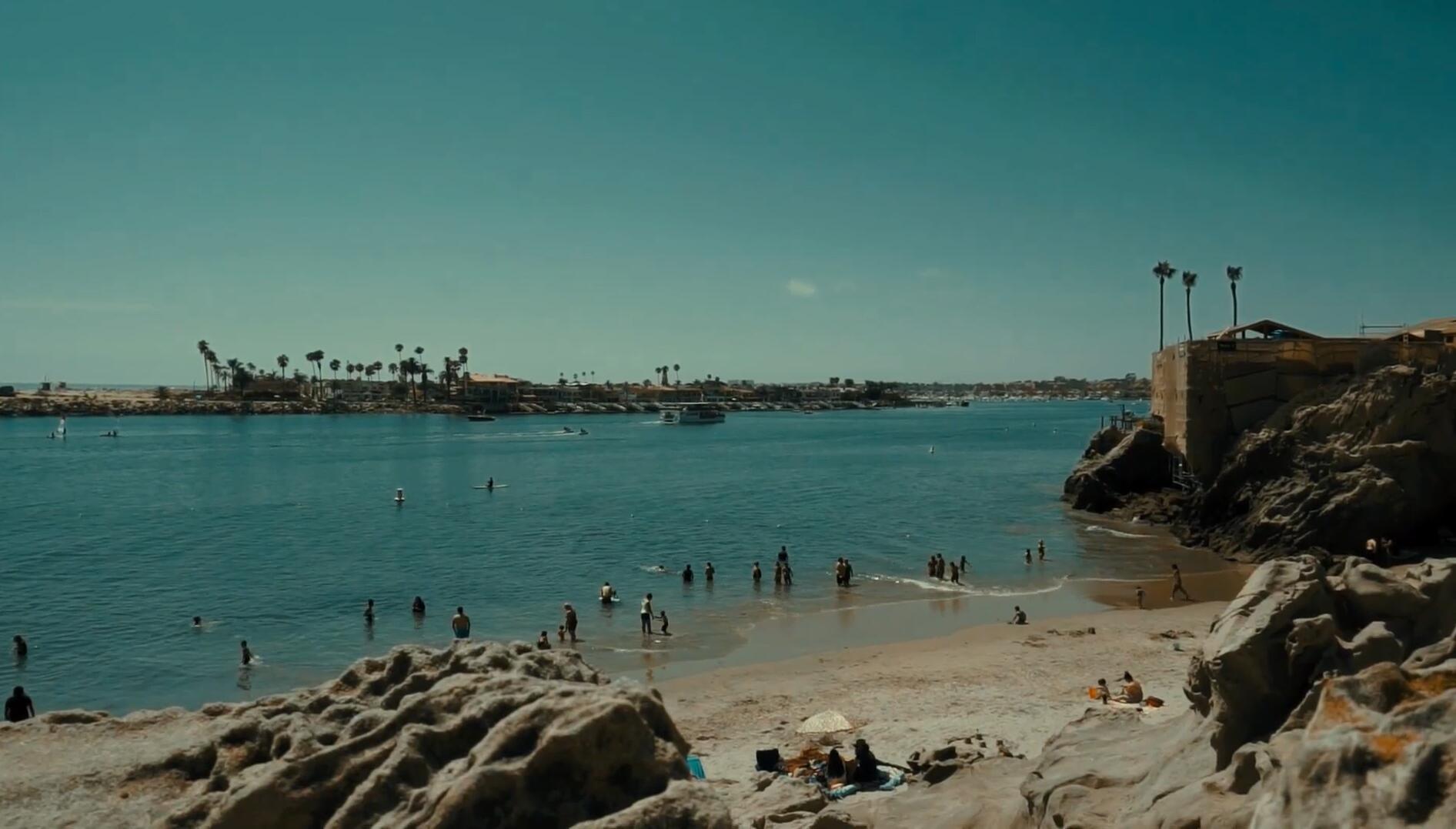 复古温暖情绪风格胶片模拟颜色分级LUT调色预设 film emulation lut . 第13张-素材湾丨精选海外优质设计素材资源 复古温暖情绪风格胶片模拟颜色分级LUT调色预设 film emulation lut . sucaiwan.com