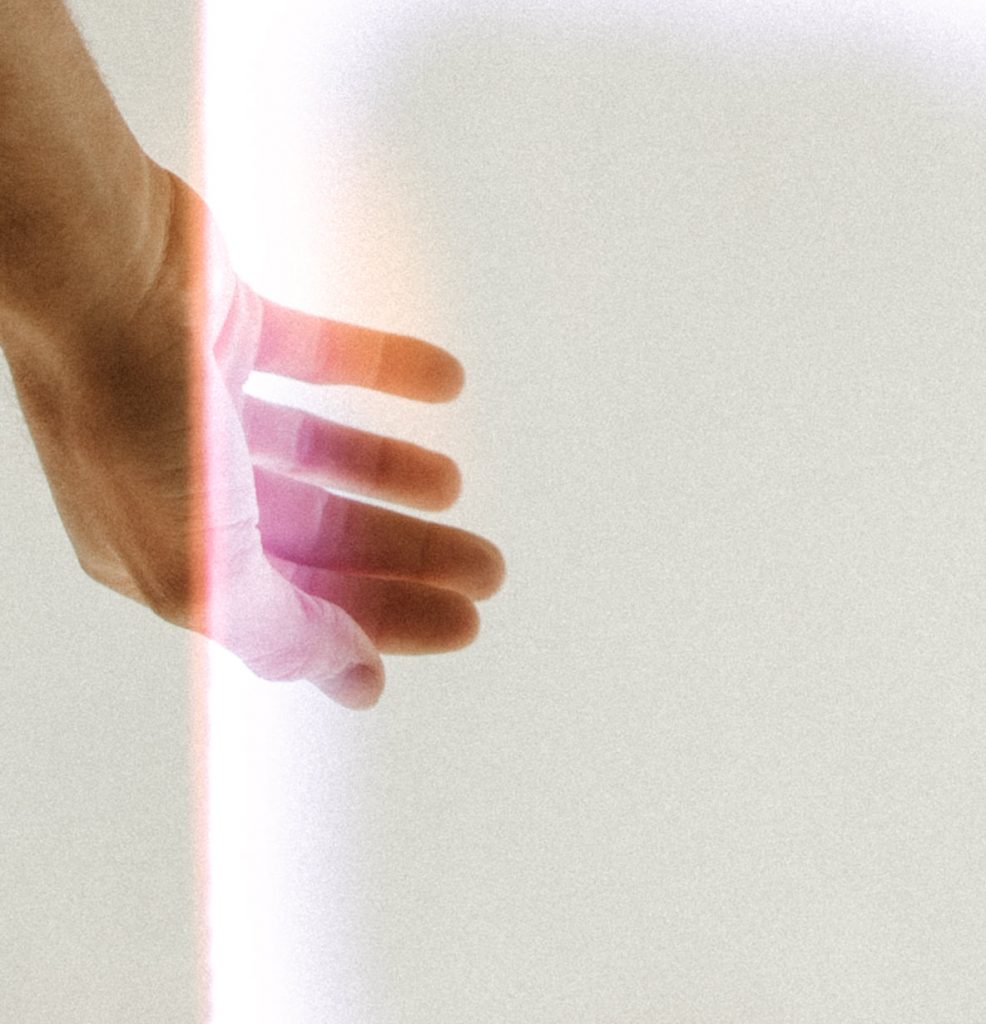 32款复古薄膜模仿胶片漏光经典可定制渐变电影氛围滤镜LR预设+手机端DNG预设 Meridian Presets – India Earl – Light Leaks 插件预设 第7张-素材湾丨精选海外优质设计素材资源 32款复古薄膜模仿胶片漏光经典可定制渐变电影氛围滤镜LR预设+手机端DNG预设 Meridian Presets – India Earl – Light Leaks 插件预设 sucaiwan.com