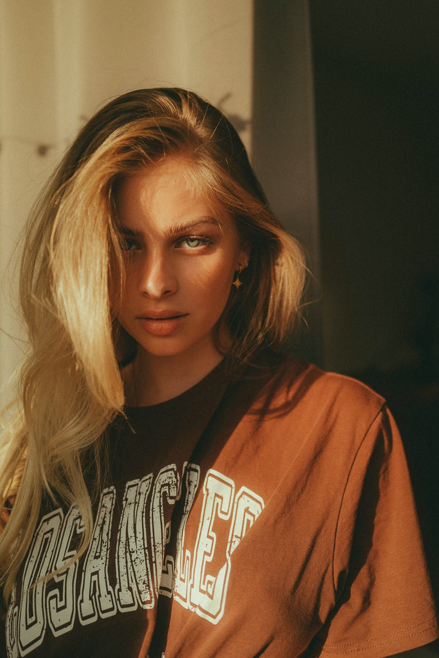 12款复古精致富士原始风格胶片LR预设包 Rico Reinhold Original Presets 插件预设 第3张-素材湾丨精选海外优质设计素材资源 12款复古精致富士原始风格胶片LR预设包 Rico Reinhold Original Presets 插件预设 sucaiwan.com