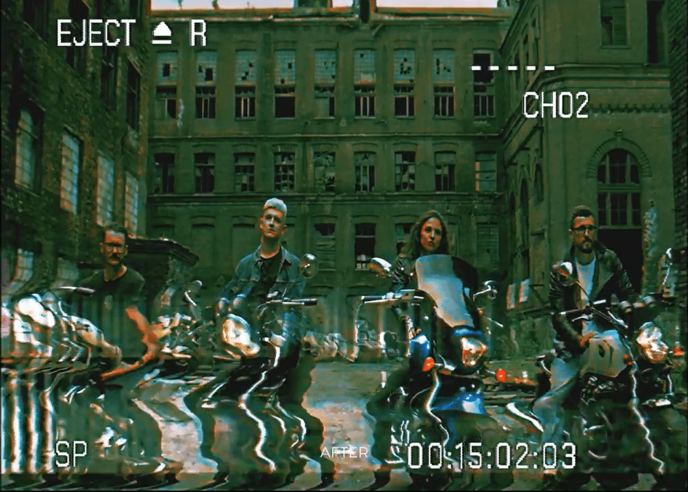 高级逼真复古颗粒故障置换VHS磨砂电视雪花视频素材+AE模板&PR模板 AEJuice VHS Pack 影视音频 第8张-素材湾丨精选海外优质设计素材资源 高级逼真复古颗粒故障置换VHS磨砂电视雪花视频素材+AE模板&PR模板 AEJuice VHS Pack 影视音频 sucaiwan.com