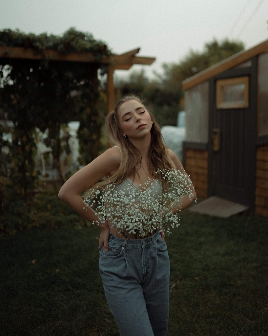 4种29个旅拍vlog复古色调电影爱好者LR预设包 Andrei Barb Master Collection LR Presets 插件预设 第5张-素材湾丨精选海外优质设计素材资源 4种29个旅拍vlog复古色调电影爱好者LR预设包 Andrei Barb Master Collection LR Presets 插件预设 sucaiwan.com