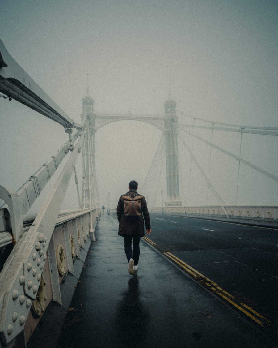 12款电影胶片风格街头扫街街拍港风复古色调电影感LR预设 ErenJam Cinematic Street Preset Pack 插件预设 第7张-素材湾丨精选海外优质设计素材资源 12款电影胶片风格街头扫街街拍港风复古色调电影感LR预设 ErenJam Cinematic Street Preset Pack 插件预设 sucaiwan.com