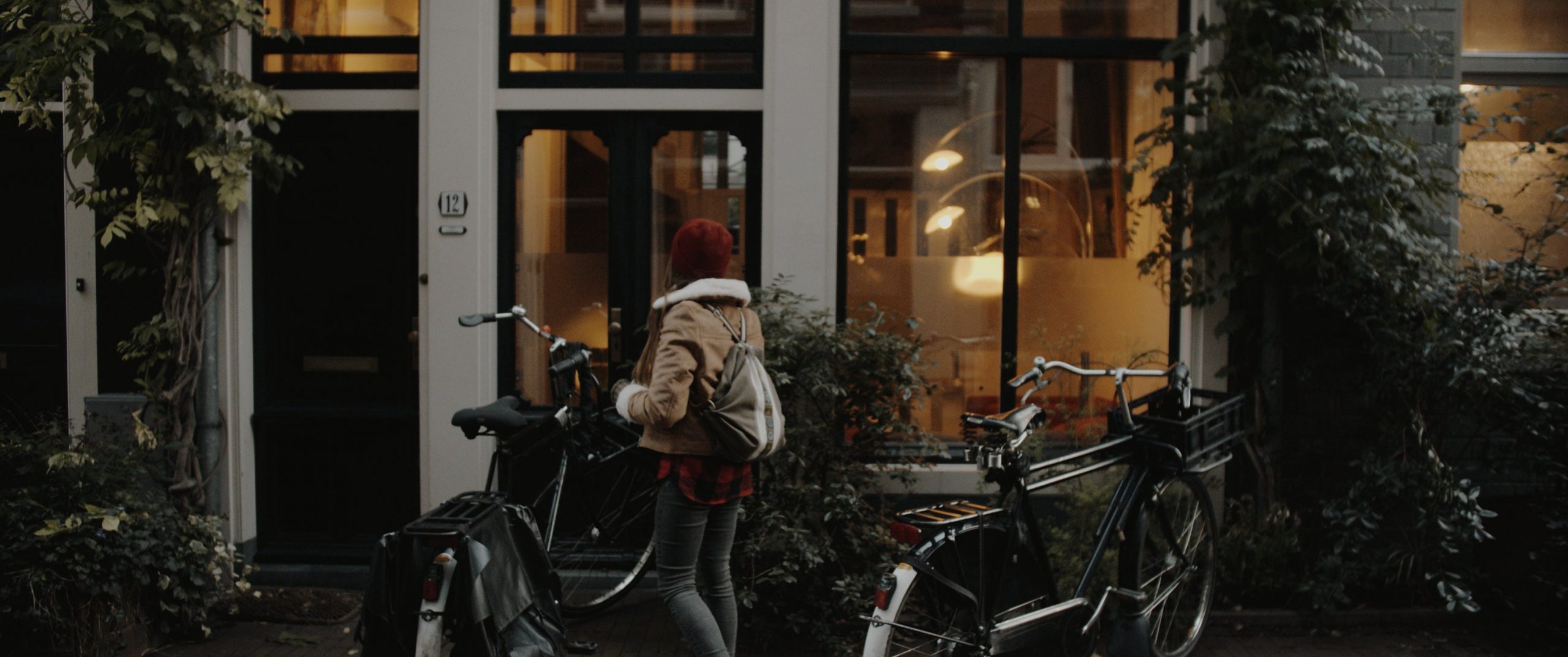 油管大神Roman Hense原创BMPCC4K还原lut调色预设:Roman Hense LUTS for BMPCC 4k FILM-S19 Cinematic 插件预设 第4张-素材湾丨精选海外优质设计素材资源 油管大神Roman Hense原创BMPCC4K还原lut调色预设:Roman Hense LUTS for BMPCC 4k FILM-S19 Cinematic 插件预设 sucaiwan.com