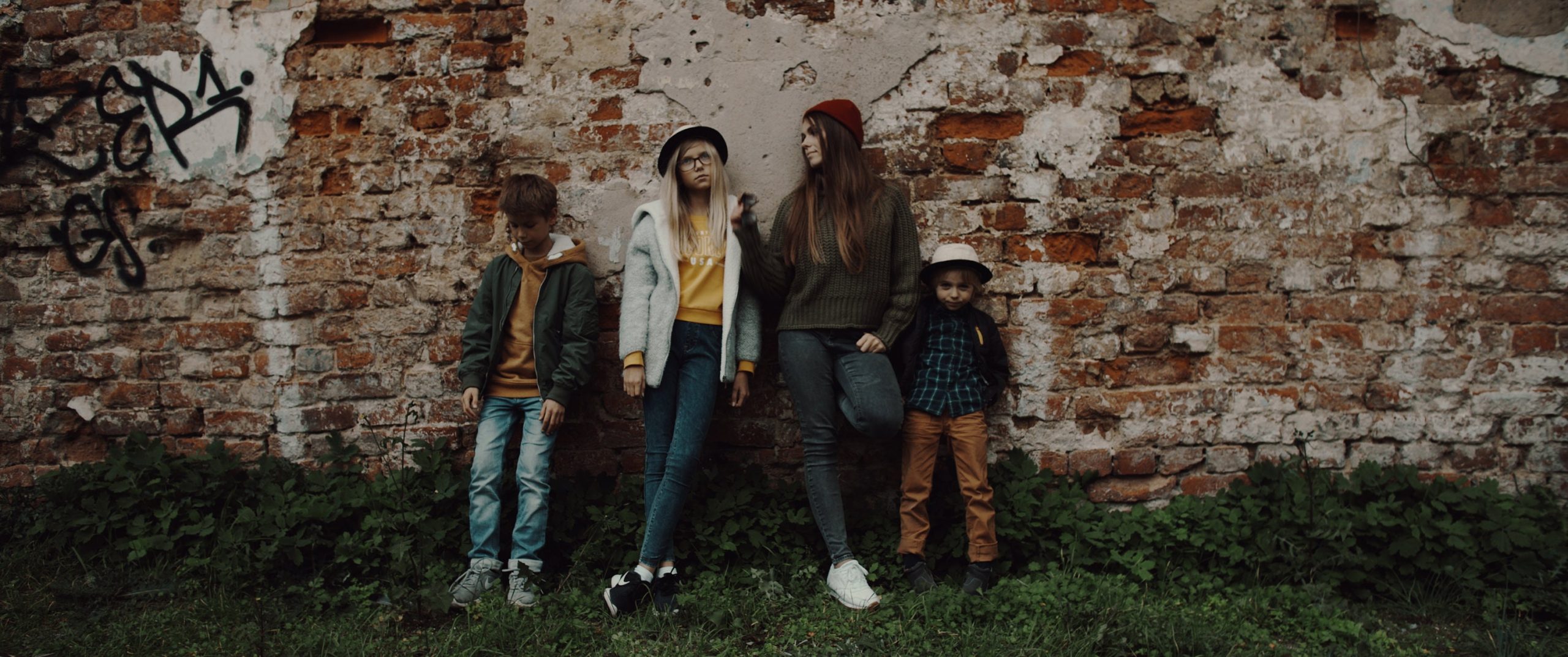 油管大神Roman Hense原创BMPCC4K还原lut调色预设:Roman Hense LUTS for BMPCC 4k FILM-S19 Cinematic 插件预设 第6张-素材湾丨精选海外优质设计素材资源 油管大神Roman Hense原创BMPCC4K还原lut调色预设:Roman Hense LUTS for BMPCC 4k FILM-S19 Cinematic 插件预设 sucaiwan.com