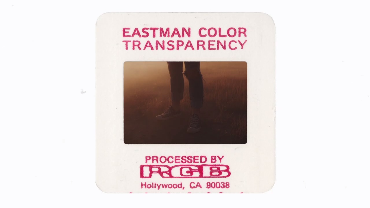 28种复古电影彩色胶片幻灯片视觉质感遮罩素材 Master_Filmmaker_Film_Color_Slides_PRO 图片素材 sucaiwan.com