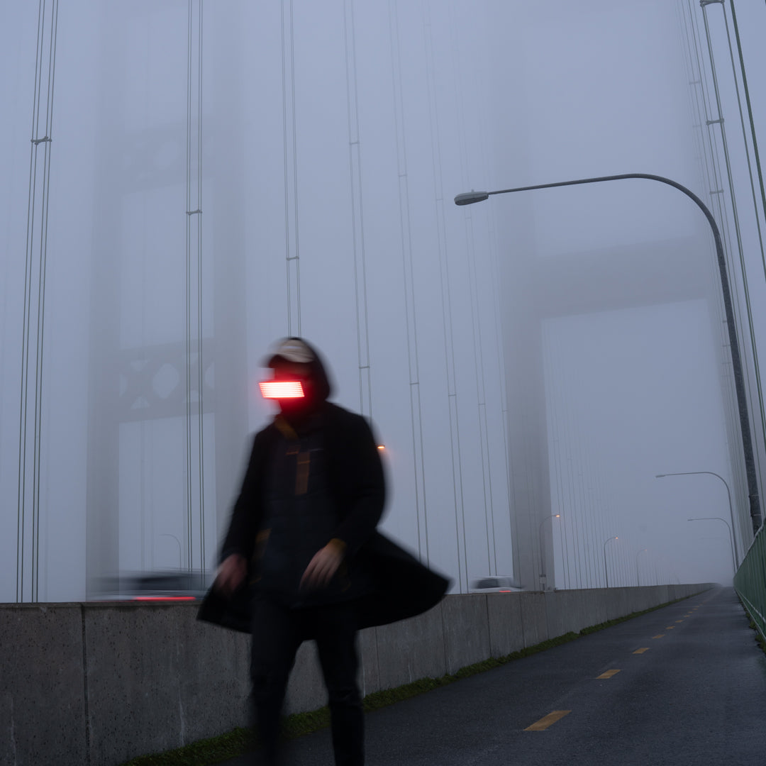 《银翼杀手》超现实反乌托邦夜景氛围黑暗色调LR调色预设 Cinegrams Dystopian Looks V2 插件预设 第2张-素材湾丨精选海外优质设计素材资源 《银翼杀手》超现实反乌托邦夜景氛围黑暗色调LR调色预设 Cinegrams Dystopian Looks V2 插件预设 sucaiwan.com