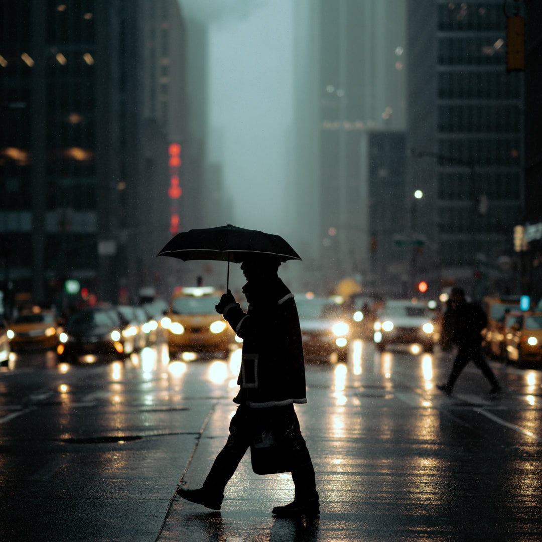 《银翼杀手》超现实反乌托邦夜景氛围黑暗色调LR调色预设 Cinegrams Dystopian Looks V2 插件预设 第12张-素材湾丨精选海外优质设计素材资源 《银翼杀手》超现实反乌托邦夜景氛围黑暗色调LR调色预设 Cinegrams Dystopian Looks V2 插件预设 sucaiwan.com