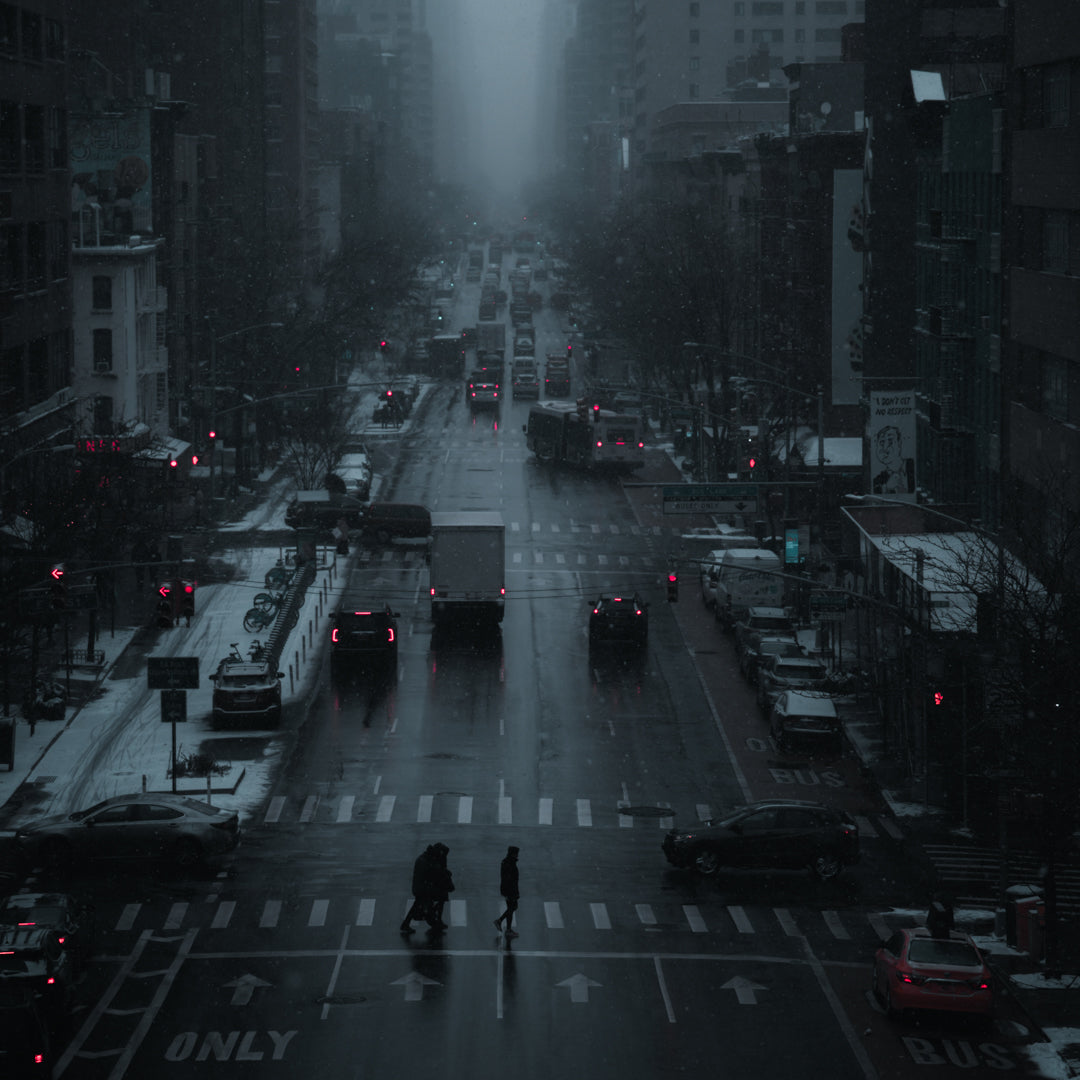 《银翼杀手》超现实反乌托邦夜景氛围黑暗色调LR调色预设 Cinegrams Dystopian Looks V2 插件预设 第14张-素材湾丨精选海外优质设计素材资源 《银翼杀手》超现实反乌托邦夜景氛围黑暗色调LR调色预设 Cinegrams Dystopian Looks V2 插件预设 sucaiwan.com