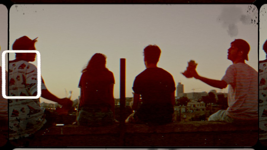 FCPX插件：复古柯达8mm胶片烧伤颗粒灰尘穿孔电影哑光包 Dirty Film Matte Pack (Super 8mm) – Final Cut Pro 插件预设 sucaiwan.com