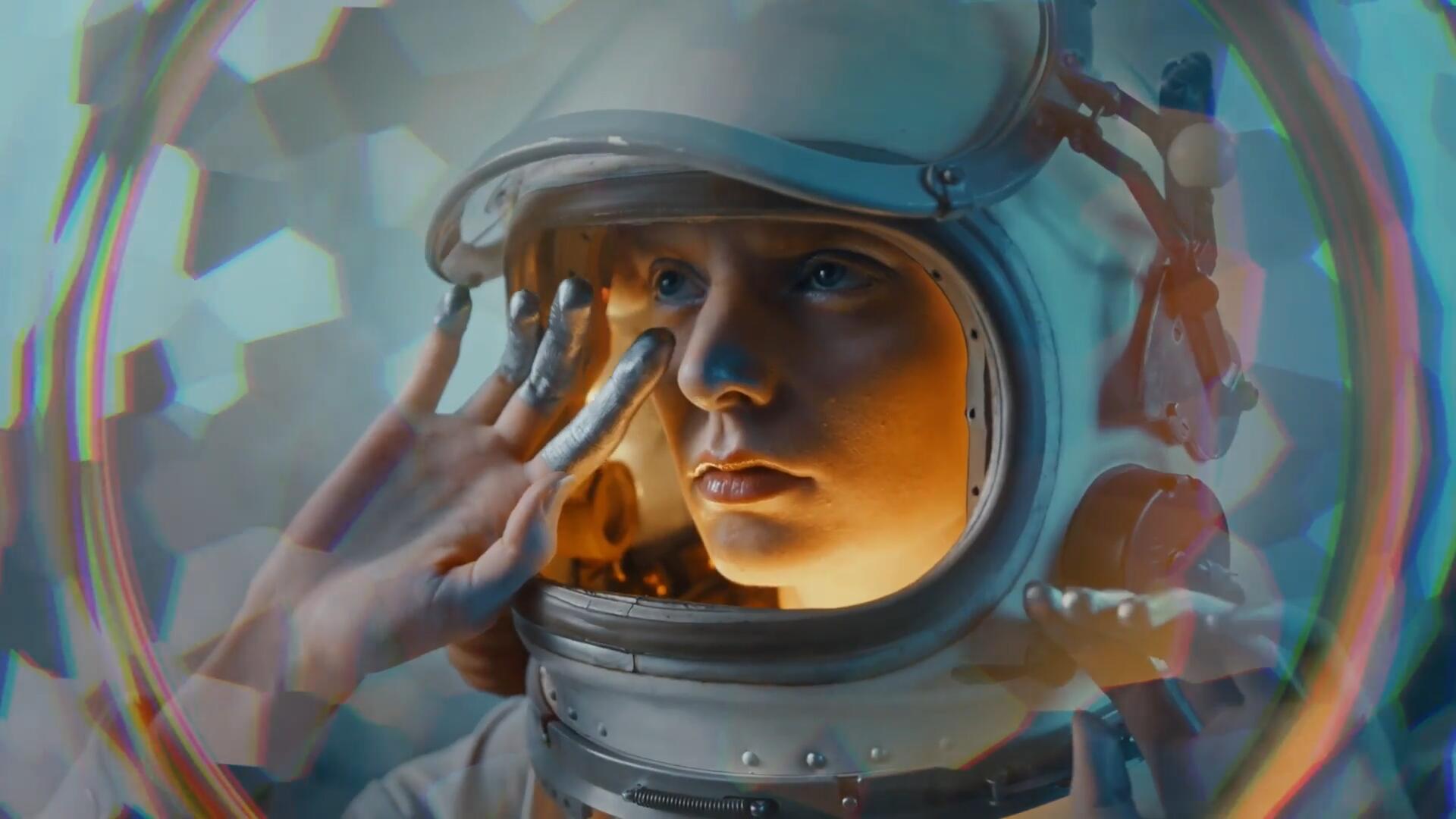 FCPX插件:20种万花筒柔美炫光棱镜折射梦幻视觉特效 Illusion Effects 插件预设 第8张-素材湾丨精选海外优质设计素材资源 FCPX插件:20种万花筒柔美炫光棱镜折射梦幻视觉特效 Illusion Effects 插件预设 sucaiwan.com