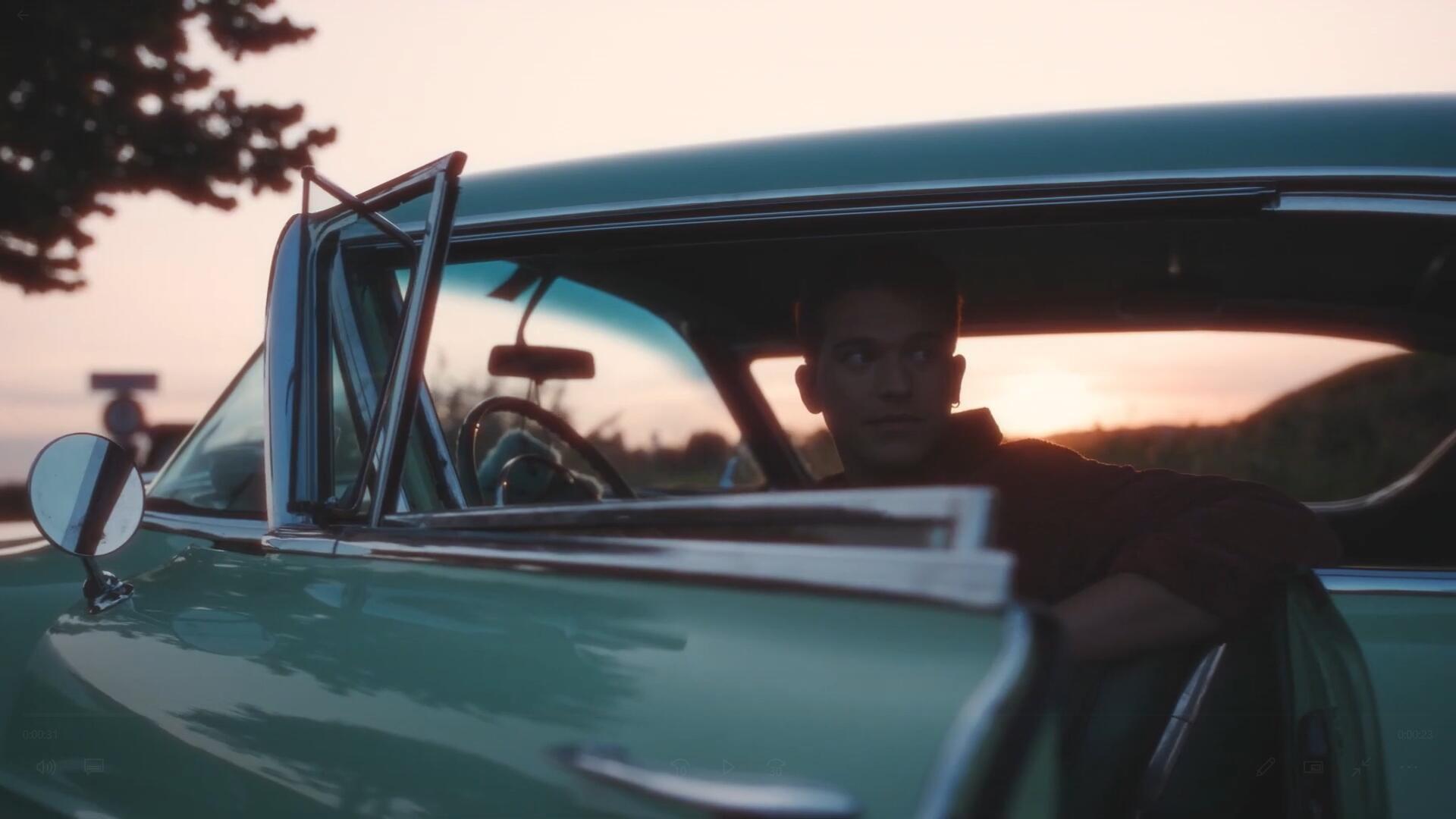 FCPX/达芬奇/PR/AE插件：一键磨皮降噪美妆红巨星调色套装顶级插件 Red Giant Magic Bullet Suite 16.1.0（Win&Mac） 插件预设 sucaiwan.com