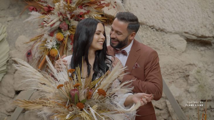 高级感婚礼跟拍婚纱摄像索尼相机转换LUT调色预设包 Gamut Sony Conversions for SLog3 & SLog2 插件预设 第9张-素材湾丨精选海外优质设计素材资源 高级感婚礼跟拍婚纱摄像索尼相机转换LUT调色预设包 Gamut Sony Conversions for SLog3 & SLog2 插件预设 sucaiwan.com