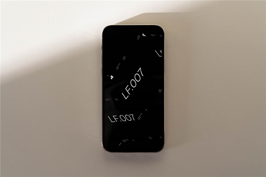 9个PC笔记本手机品牌设备模型屏幕PSD模板样机 Studio-Few-Layers-Bundle 样机素材 第10张-素材湾丨精选海外优质设计素材资源 9个PC笔记本手机品牌设备模型屏幕PSD模板样机 Studio-Few-Layers-Bundle 样机素材 sucaiwan.com