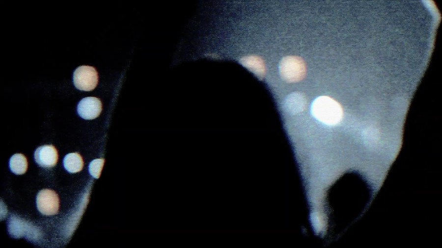 FCPX插件:50组炫酷复古梦幻信号干扰艺术化视觉效果预设 MotionVFX – mRestyle . 第3张-素材湾丨精选海外优质设计素材资源 FCPX插件:50组炫酷复古梦幻信号干扰艺术化视觉效果预设 MotionVFX – mRestyle . sucaiwan.com