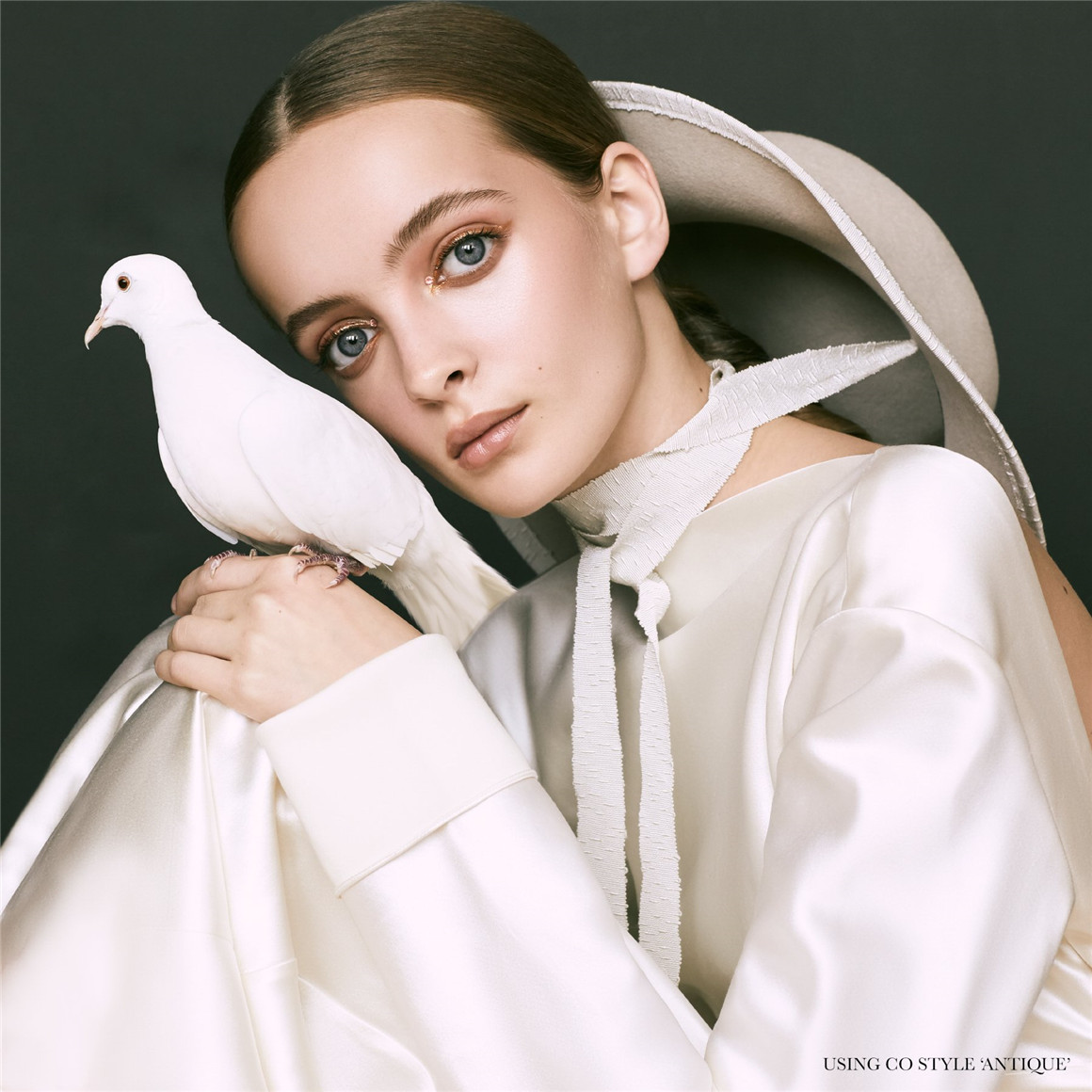 飞思预设：复古情绪风格户外婚礼时尚人像摄影Capture One调色预设 Lara Jade - Fashion Foundations Capture Once Styles 插件预设 sucaiwan.com