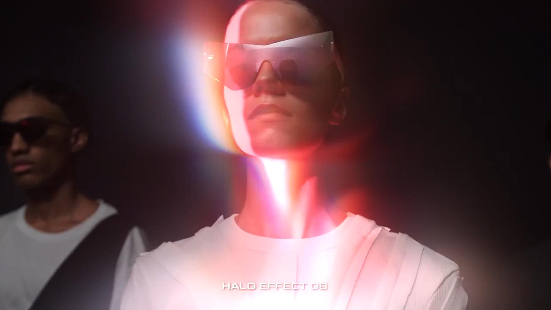 FCPX插件：12种梦幻棱镜扭曲光晕画面模糊滤镜色差效果包 . sucaiwan.com