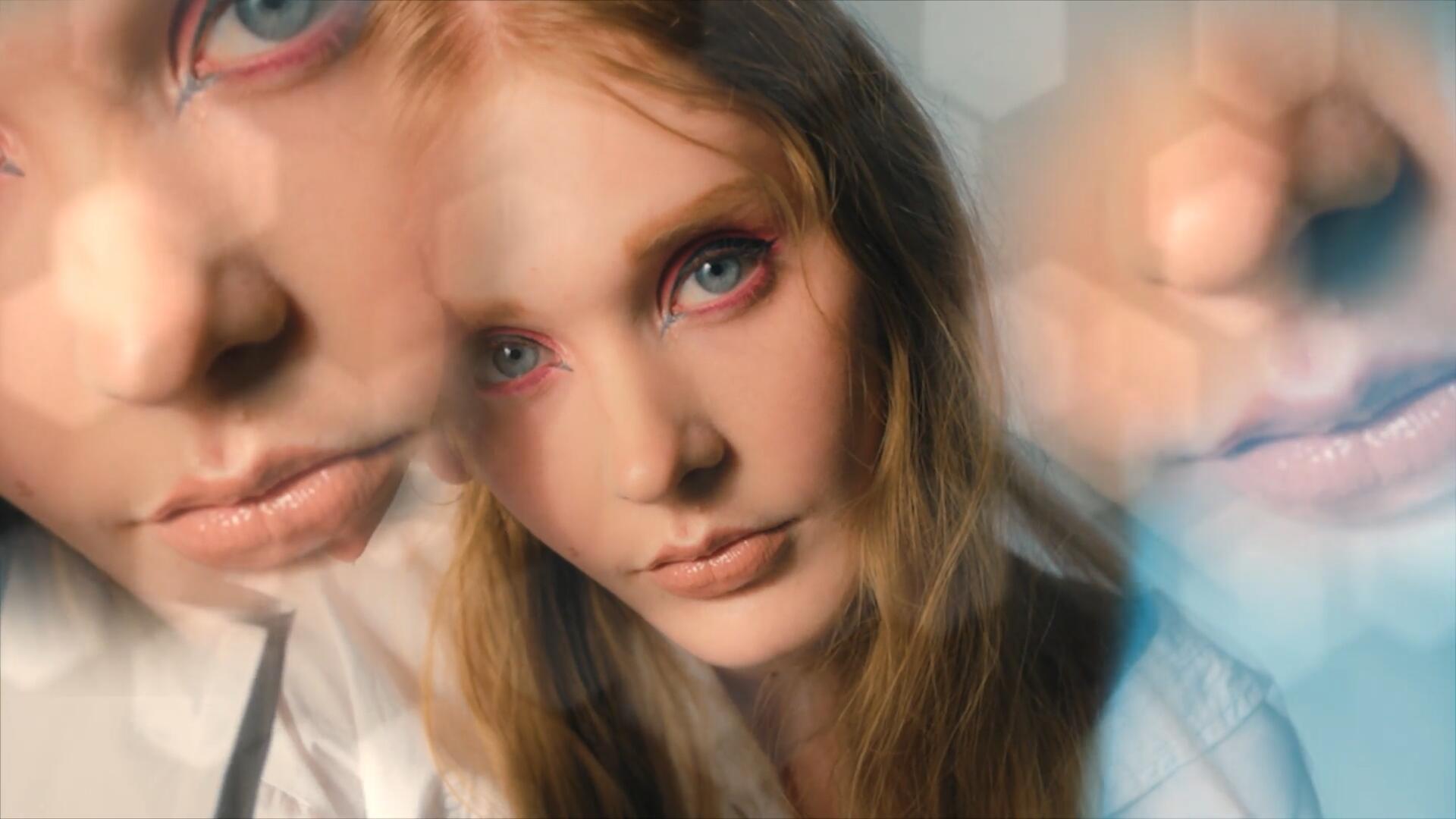 AE/PR模板：万花筒柔美炫光棱镜折射梦幻视觉特效叠加 . sucaiwan.com