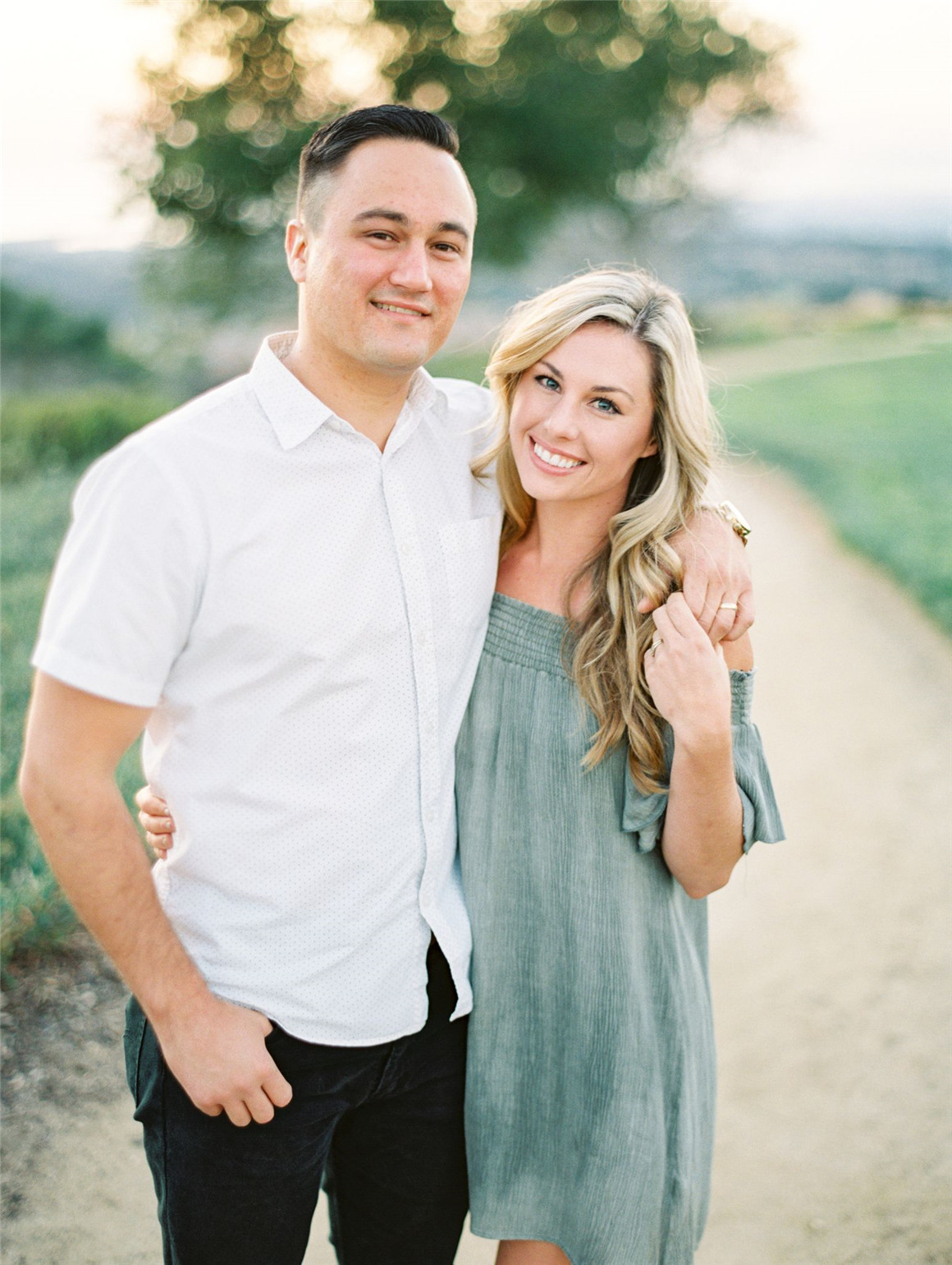 清新风格人像婚礼摄影胶卷颜色模拟分级LUT调色预设 Illume LUTs . sucaiwan.com