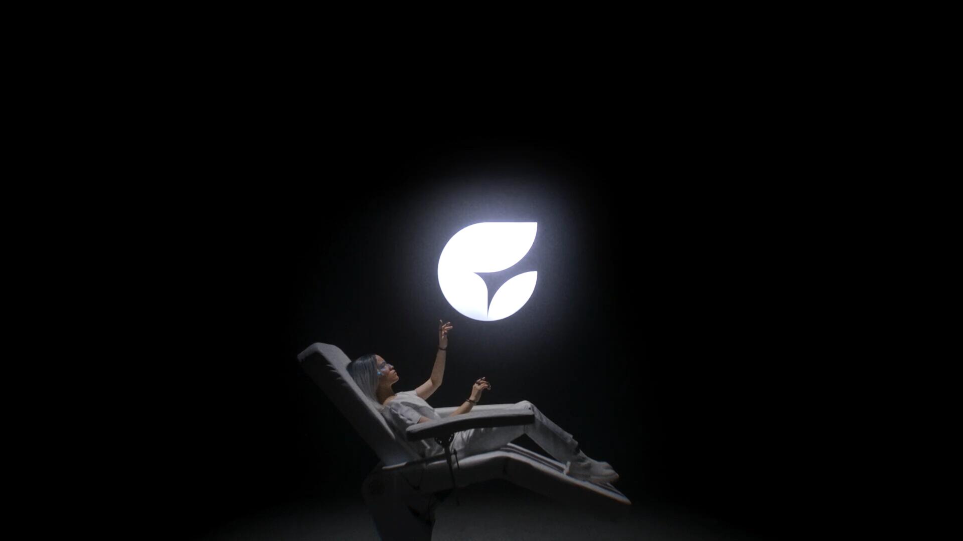 FCPX插件：30个闪耀惊叹非凡科技品牌LOGO电影片头片尾动画设计视觉效果插件 MotionVFX – mLogo Cinematic 2 , sucaiwan.com