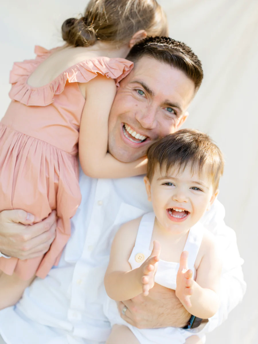 REFINED II 明亮精致家庭摄影新生儿宝宝摄影生活方式和婚礼摄影后期柔和明亮黑暗 Lightroom预设 插件预设 sucaiwan.com