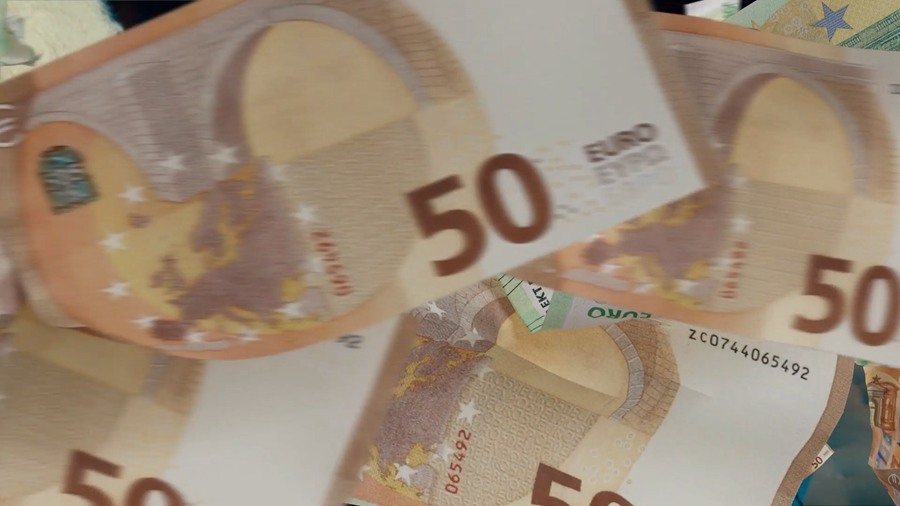 Euro Cash Transitions 17个复古嘻哈视频奢华欧元现金转场过渡Mogrt动态图形 影视音频 sucaiwan.com