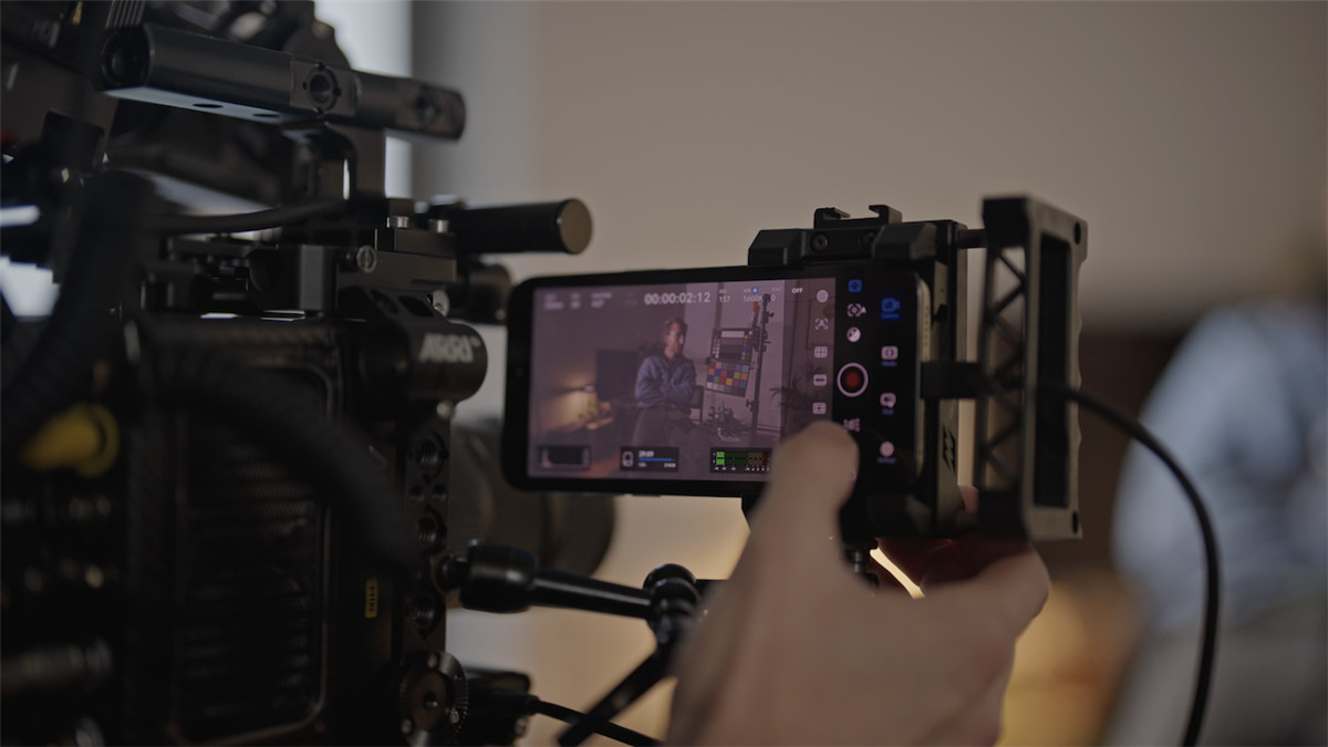 苹果Apple Log转阿莱色彩电影感LUT调色预设 The One LUT for Iphone Apple Log 插件预设 第32张-素材湾丨精选海外优质设计素材资源 苹果Apple Log转阿莱色彩电影感LUT调色预设 The One LUT for Iphone Apple Log 插件预设 sucaiwan.com