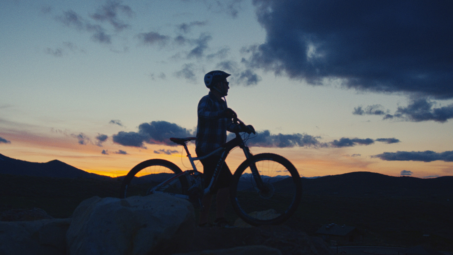 Power Curves Vol.2 好莱坞电影调色 Kodak 2383 胶片模拟仿真12+1颜色分级 Final Cut Pro、Premiere、Davinci Resolve , sucaiwan.com