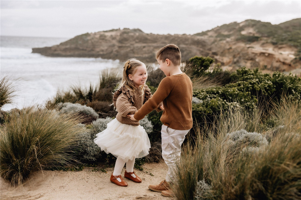 LR预设:家庭/儿童摄影户外海滩旅拍Lightroom调色预设 The Beach Collection - Desktop and Mobile 插件预设 第4张-素材湾丨精选海外优质设计素材资源 LR预设:家庭/儿童摄影户外海滩旅拍Lightroom调色预设 The Beach Collection - Desktop and Mobile 插件预设 sucaiwan.com