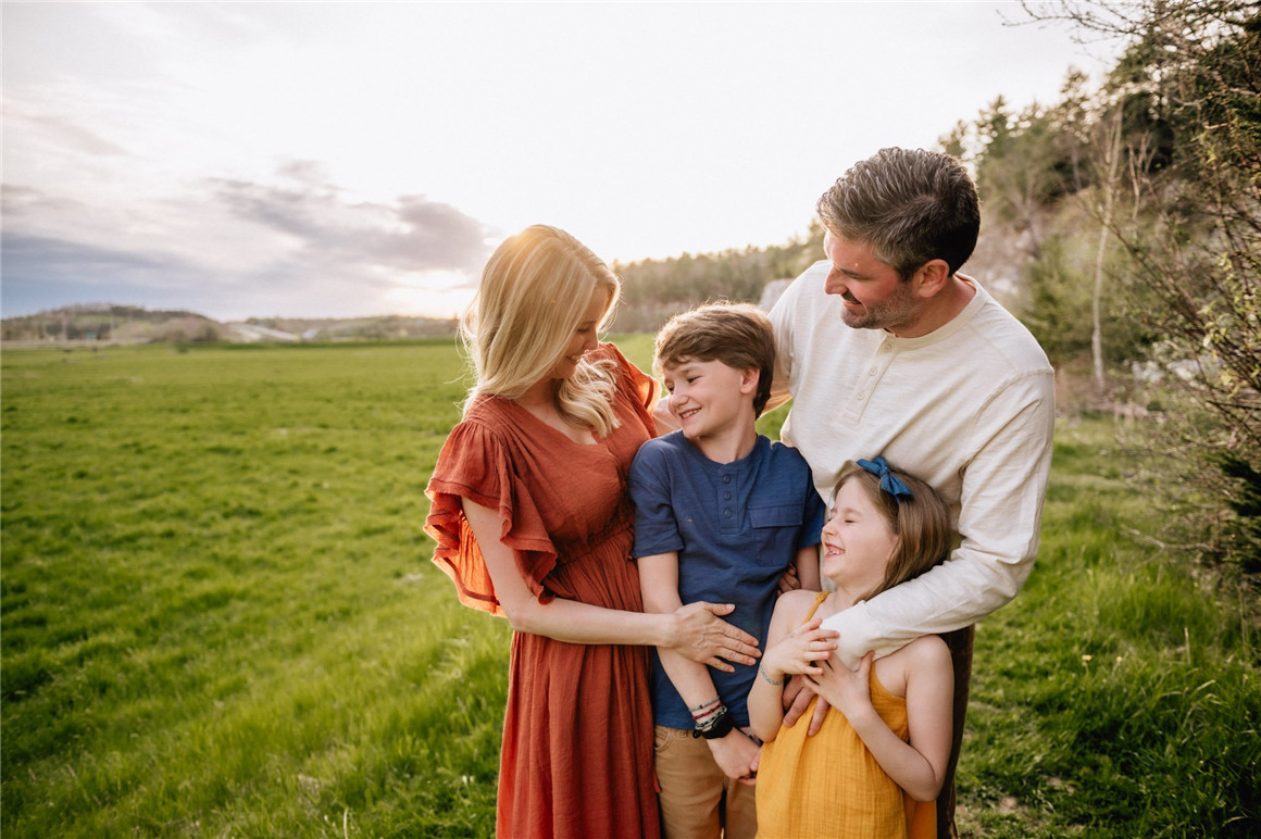 LR预设:家庭/儿童摄影户外海滩旅拍Lightroom调色预设 The Beach Collection - Desktop and Mobile 插件预设 第8张-素材湾丨精选海外优质设计素材资源 LR预设:家庭/儿童摄影户外海滩旅拍Lightroom调色预设 The Beach Collection - Desktop and Mobile 插件预设 sucaiwan.com