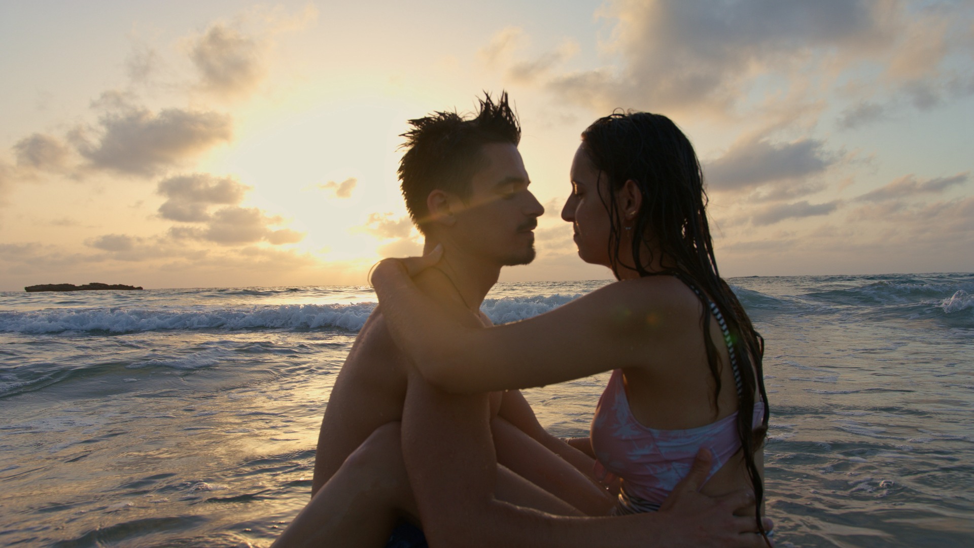 7种现代经典好莱坞电影级 Kodak 2383 灵感美学胶片模拟调色预设 达芬奇PowerGrade + LUT ( K83 Cinematic PowerGrade | Kodak 2383 Inspired Film Emulation ) APP UI 第6张-素材湾丨精选海外优质设计素材资源 7种现代经典好莱坞电影级 Kodak 2383 灵感美学胶片模拟调色预设 达芬奇PowerGrade + LUT ( K83 Cinematic PowerGrade | Kodak 2383 Inspired Film Emulation ) APP UI sucaiwan.com