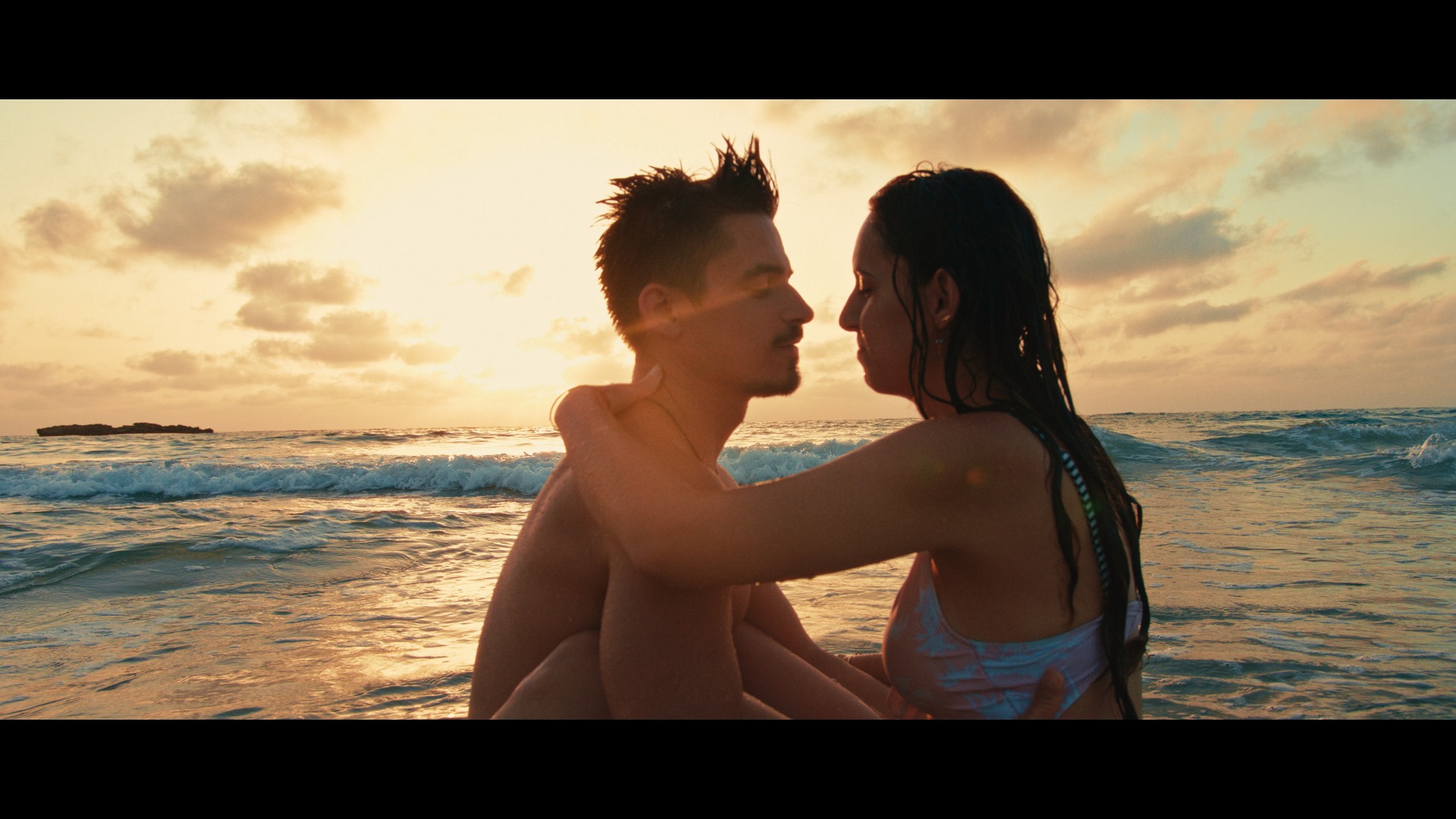 7种现代经典好莱坞电影级 Kodak 2383 灵感美学胶片模拟调色预设 达芬奇PowerGrade + LUT ( K83 Cinematic PowerGrade | Kodak 2383 Inspired Film Emulation ) APP UI 第7张-素材湾丨精选海外优质设计素材资源 7种现代经典好莱坞电影级 Kodak 2383 灵感美学胶片模拟调色预设 达芬奇PowerGrade + LUT ( K83 Cinematic PowerGrade | Kodak 2383 Inspired Film Emulation ) APP UI sucaiwan.com