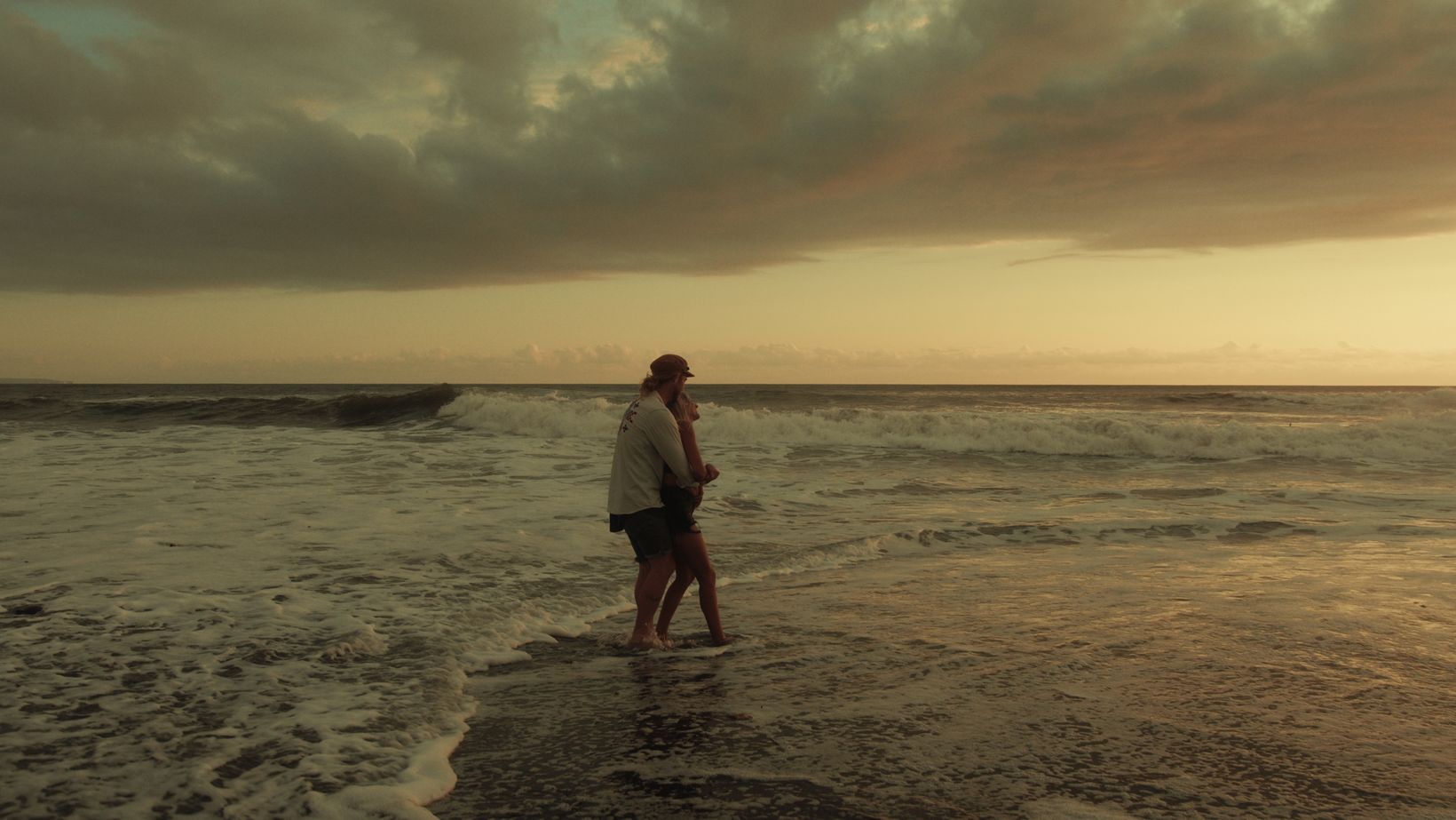 7种现代经典好莱坞电影级 Kodak 2383 灵感美学胶片模拟调色预设 达芬奇PowerGrade + LUT ( K83 Cinematic PowerGrade | Kodak 2383 Inspired Film Emulation ) APP UI 第16张-素材湾丨精选海外优质设计素材资源 7种现代经典好莱坞电影级 Kodak 2383 灵感美学胶片模拟调色预设 达芬奇PowerGrade + LUT ( K83 Cinematic PowerGrade | Kodak 2383 Inspired Film Emulation ) APP UI sucaiwan.com