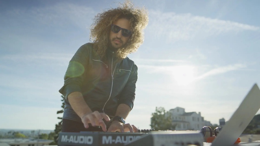 Fuji + Kodak 青橙色达芬奇调色节点 DaVinci Resolve 胶片外观颜色分级 PowerGrade 套装 插件预设 第5张-素材湾丨精选海外优质设计素材资源 Fuji + Kodak 青橙色达芬奇调色节点 DaVinci Resolve 胶片外观颜色分级 PowerGrade 套装 插件预设 sucaiwan.com