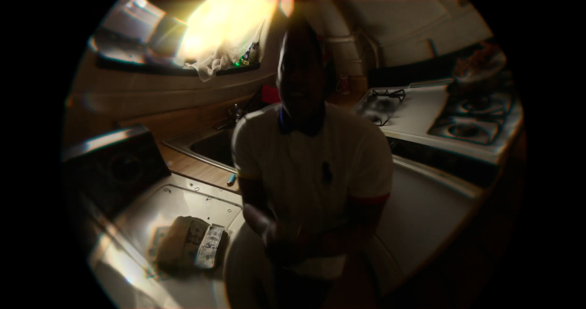 MotionVFX – mMusic video 2 达芬奇60多种美学胶片遮罩叠加效果 照片分屏过渡 排版 相机运动创意音乐视频达芬奇插件预设 插件预设 sucaiwan.com