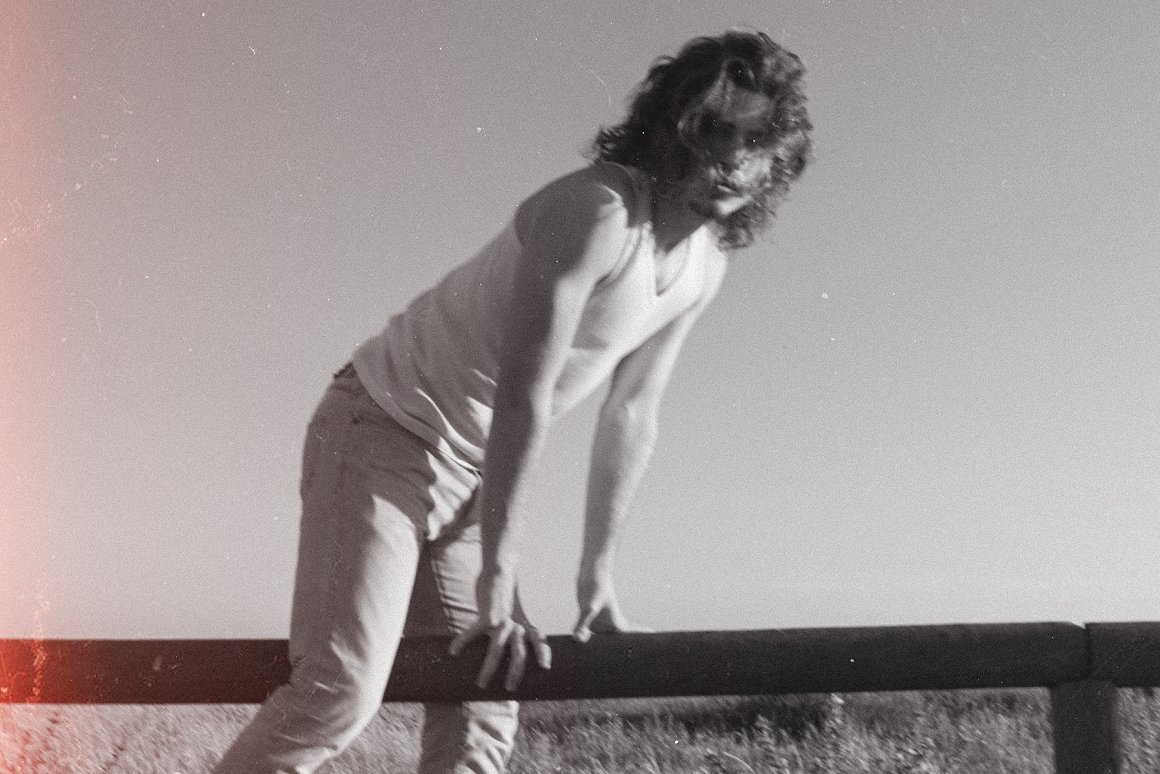 El Oasis Market 独特复古颗粒感模拟胶片外观燃烧叠加纹理JPG素材 FILM OVERLAYS TEXTURES 图片素材 sucaiwan.com