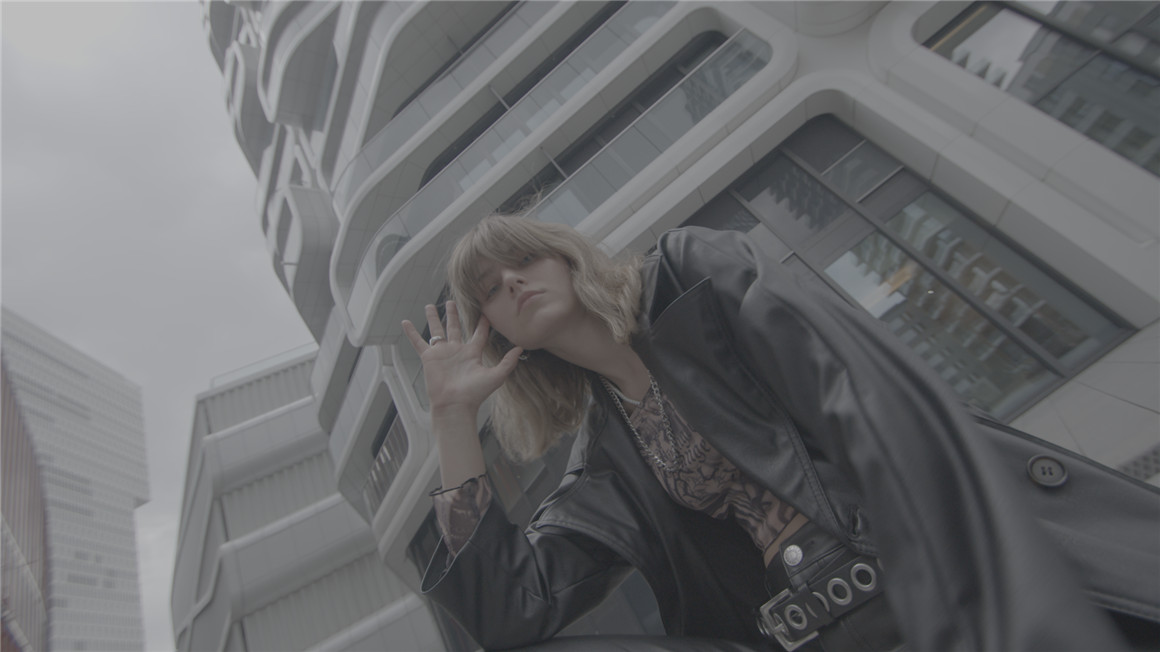 Acidbite – GRITTY LUTS 600多个高级审美短片冷蓝沙棕黑白风格化多个LUTs调色预设 插件预设 sucaiwan.com