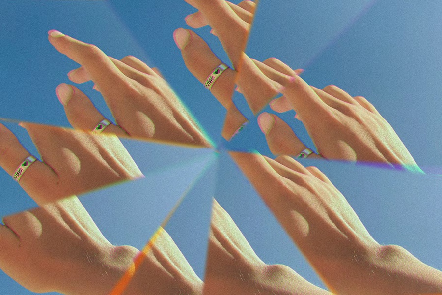 万花筒照片效果Photoshop设计模板 Prism Kaleidoscope Photo Effect 图片素材 sucaiwan.com