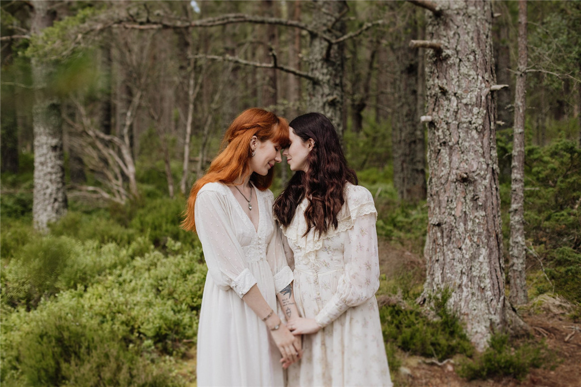 LR预设:10款创意柔和桃色高对比度颗粒纹理电影质感婚礼生活方式摄影照片调色Lightroom预设包 Archipelago Quest – Quest 27 Serenus Presets , 第10张-素材湾丨精选海外优质设计素材资源 LR预设:10款创意柔和桃色高对比度颗粒纹理电影质感婚礼生活方式摄影照片调色Lightroom预设包 Archipelago Quest – Quest 27 Serenus Presets , sucaiwan.com