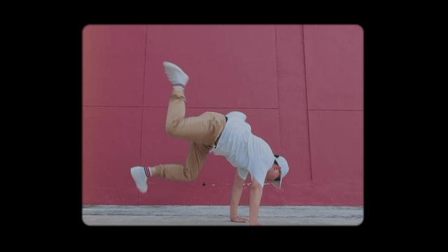 Premiere Gal 17种复古创意美学电影分屏遮体胶片颗粒帧羽化PR预设+PNG叠加层 17 Film Split Screen Templates 图片素材 第5张-素材湾丨精选海外优质设计素材资源 Premiere Gal 17种复古创意美学电影分屏遮体胶片颗粒帧羽化PR预设+PNG叠加层 17 Film Split Screen Templates 图片素材 sucaiwan.com