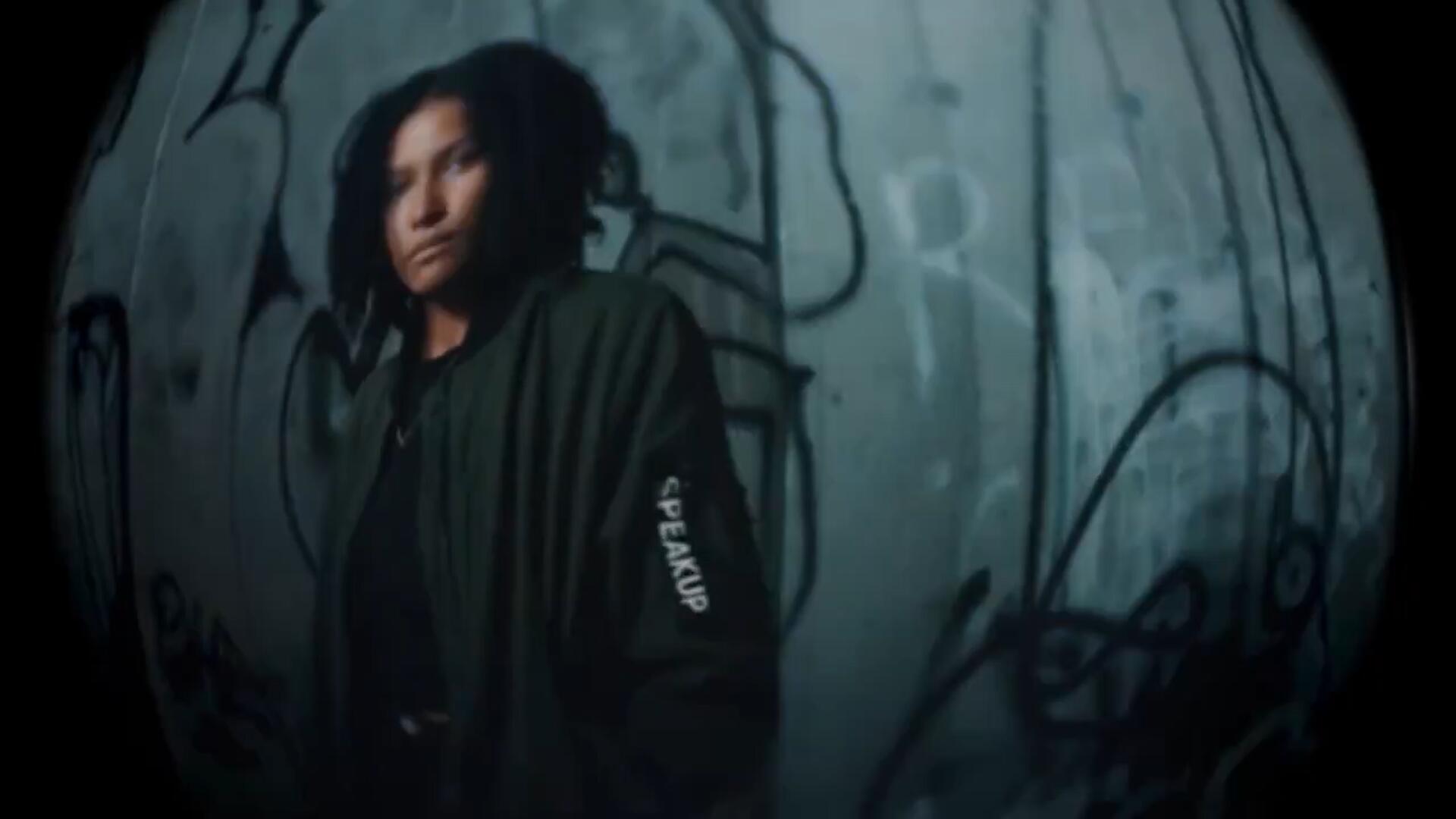 PR预设：20款复古逼真头畸变鱼眼镜头拉伸扭曲视频镜头效果预设 , sucaiwan.com