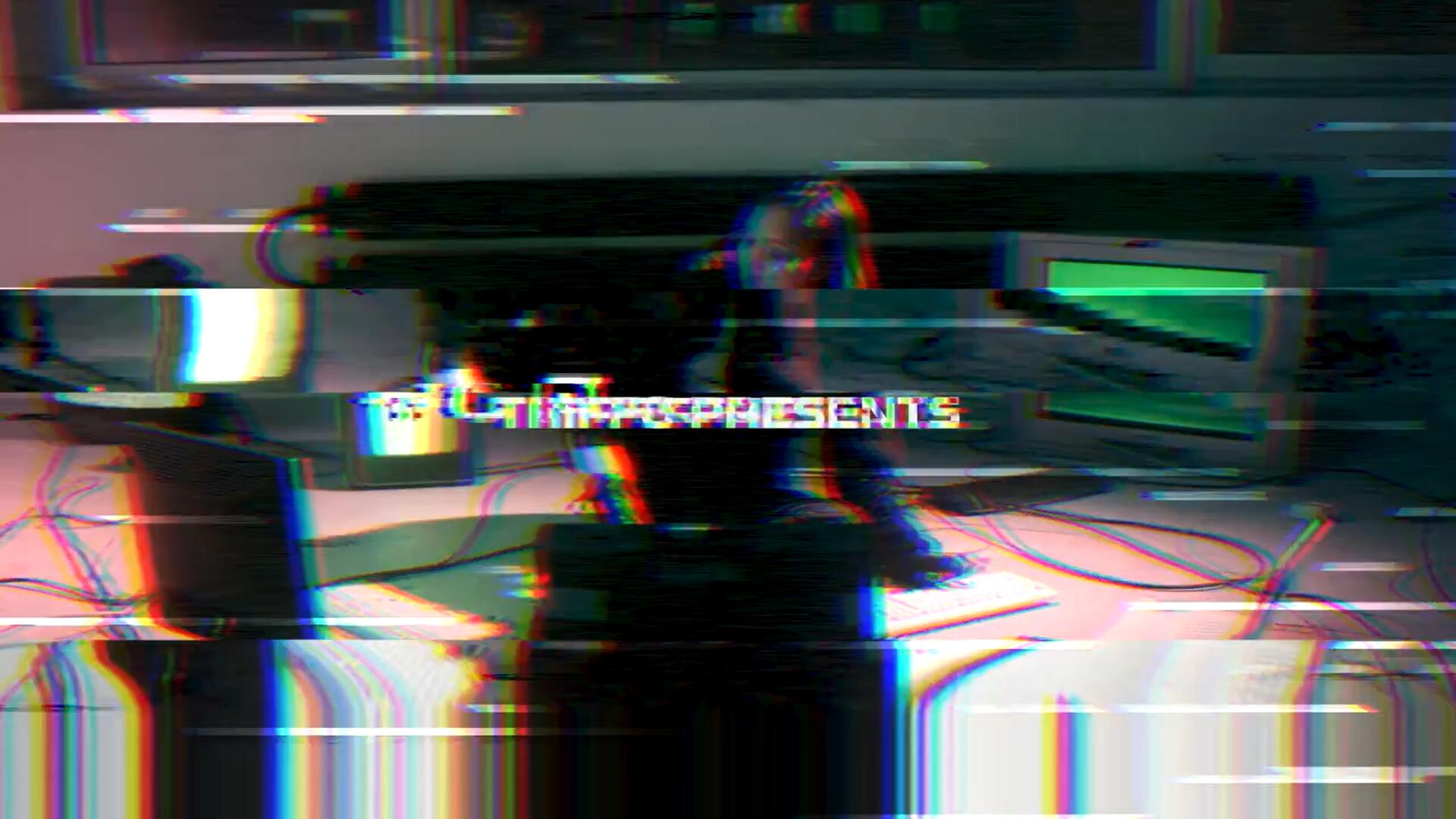 FCPX插件：12个新潮现代故障广播视差故障动态摇晃画面4K效果预设 , sucaiwan.com