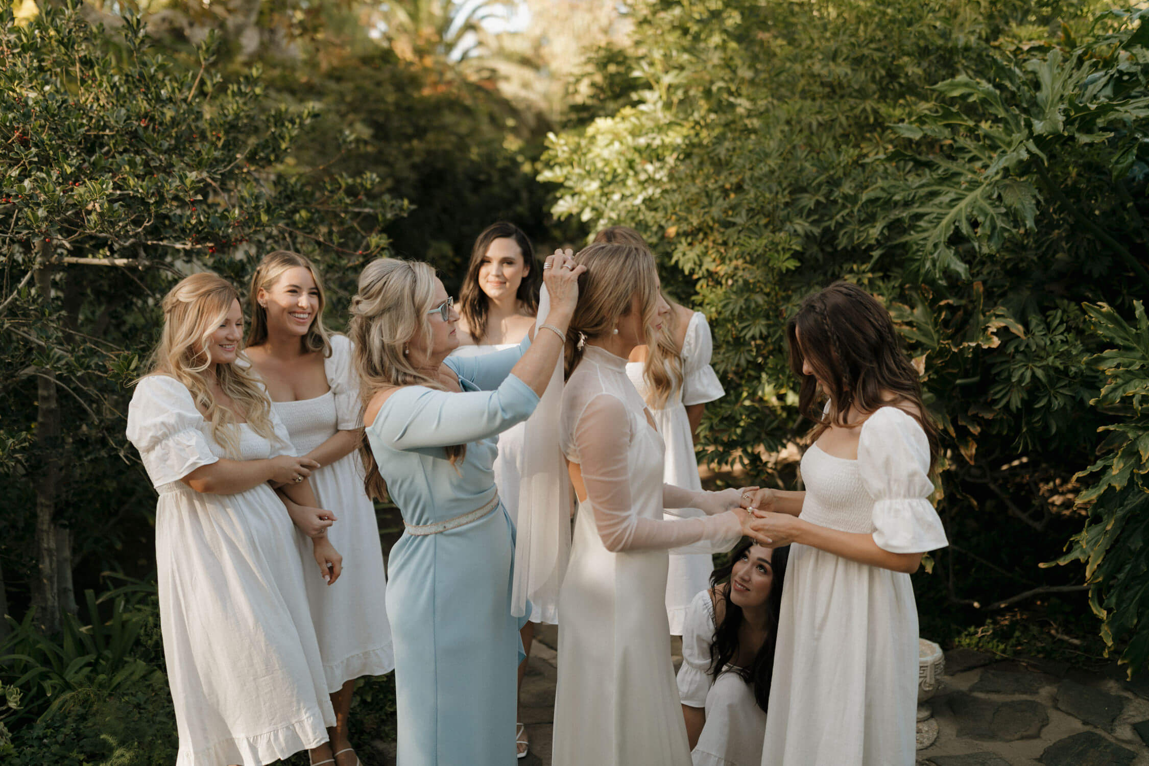 G-Presets 纯白永恒触感35mm电影胶卷婚礼人像摄影LR调色预设 G-Presets - Beba Vowels Pack 03 , 第2张-素材湾丨精选海外优质设计素材资源 G-Presets 纯白永恒触感35mm电影胶卷婚礼人像摄影LR调色预设 G-Presets - Beba Vowels Pack 03 , sucaiwan.com