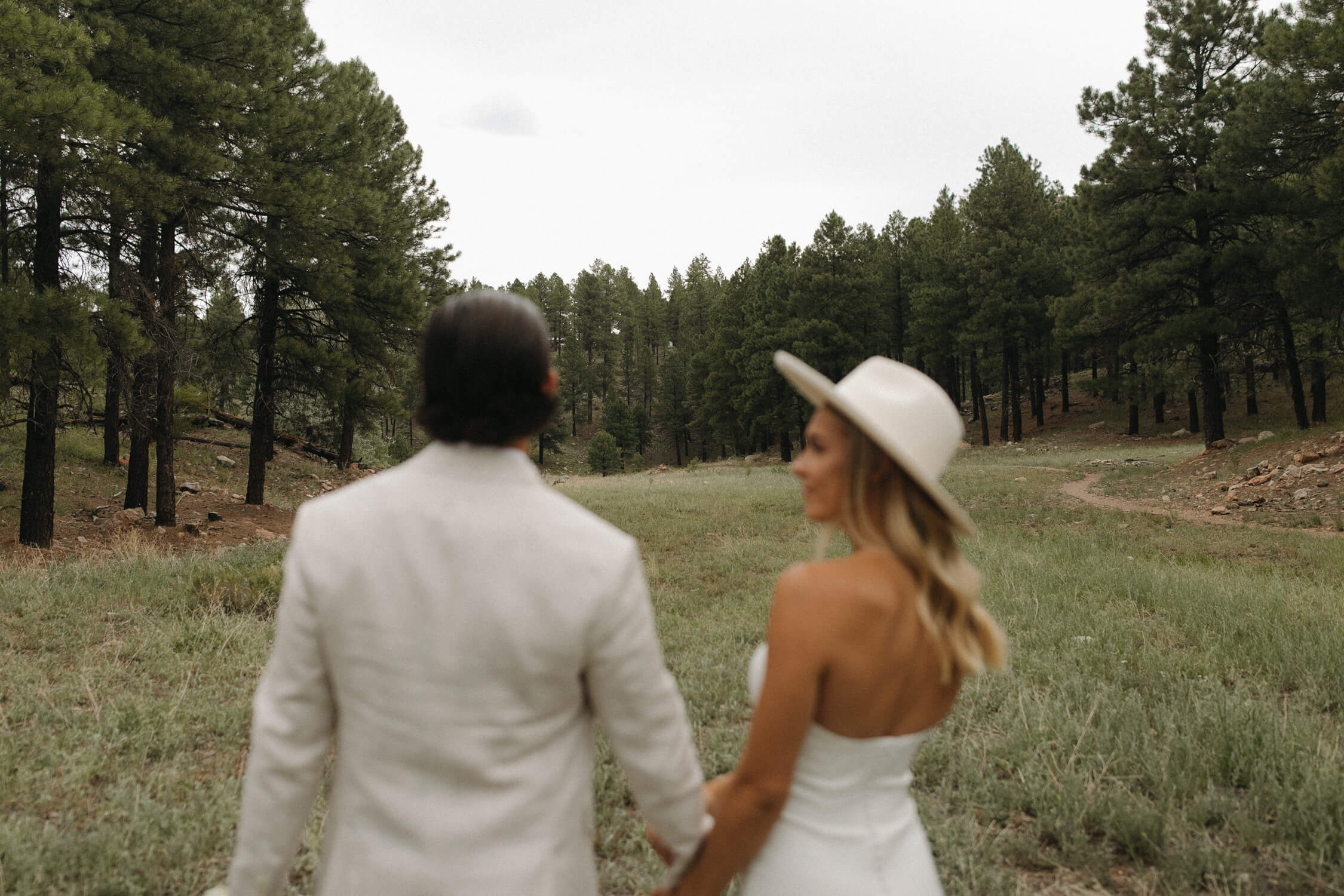 G-Presets 纯白永恒触感35mm电影胶卷婚礼人像摄影LR调色预设 G-Presets - Beba Vowels Pack 03 , 第5张-素材湾丨精选海外优质设计素材资源 G-Presets 纯白永恒触感35mm电影胶卷婚礼人像摄影LR调色预设 G-Presets - Beba Vowels Pack 03 , sucaiwan.com